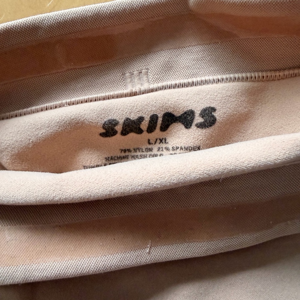 SKIMS L/XL skin color shapwear